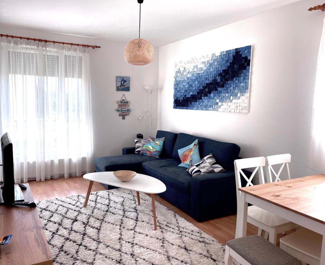 Siofoki Vizparti Nyaralo - Lakeside Apartment Exterior photo